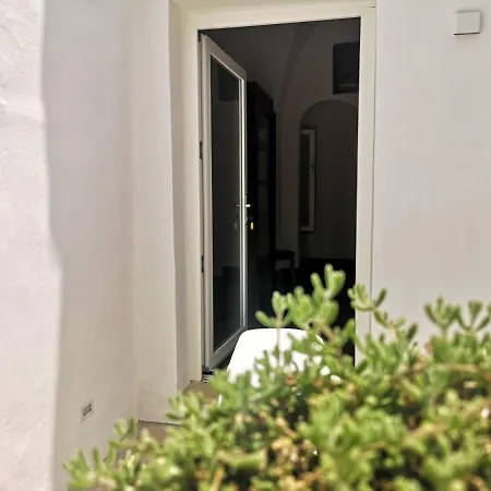 Bed & Breakfast San Giovanni 9 3*