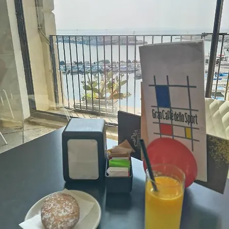San Giovanni 9 3*